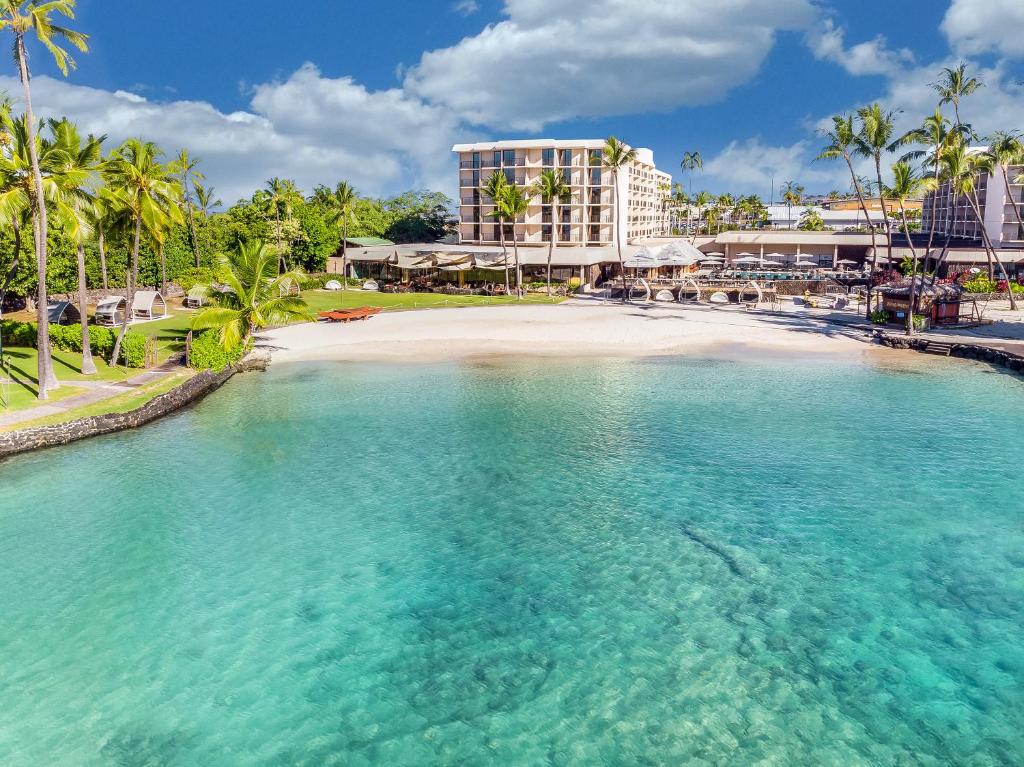 Courtyard by Marriott King Kamehameha's Kona Beach Hotel Main image 1